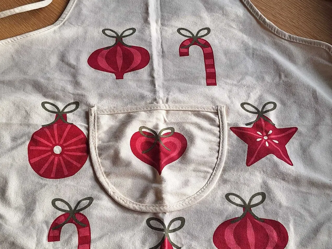 Billede 1 - Juleforklæde 
