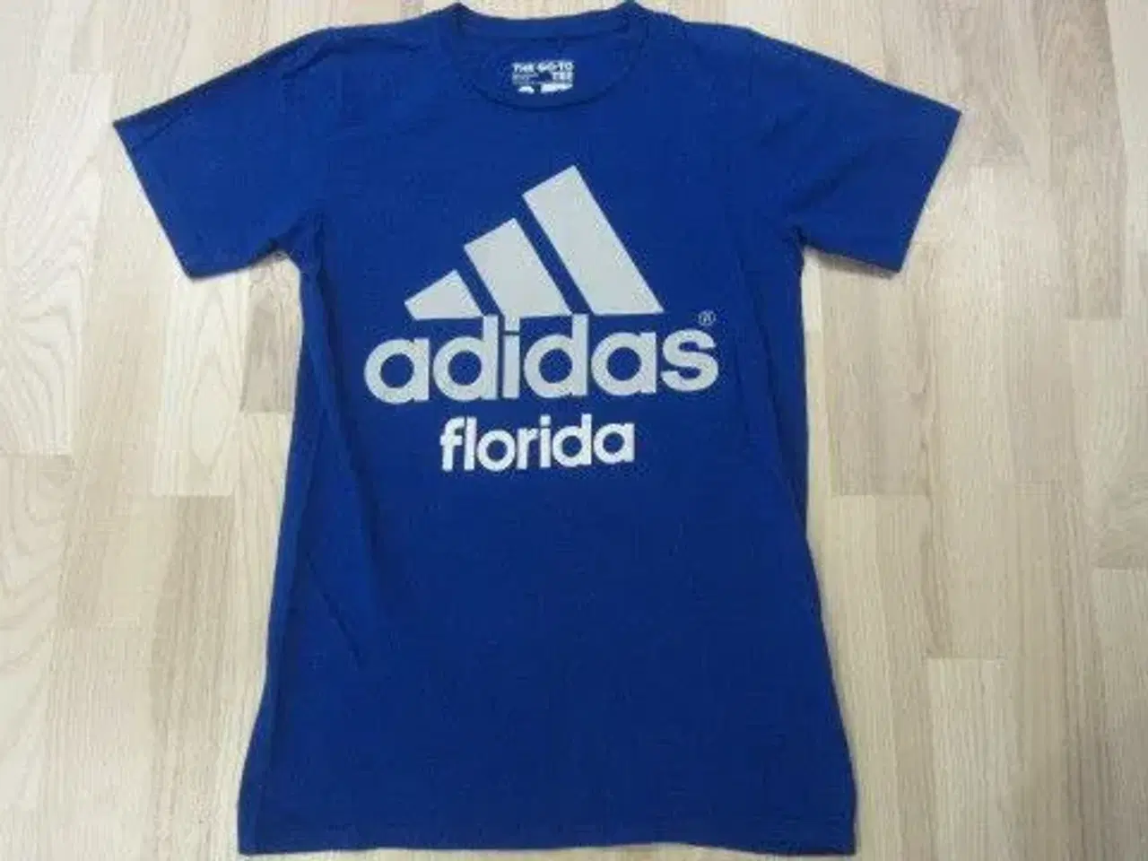 Billede 1 - Str. S, ADIDAS t-shirt