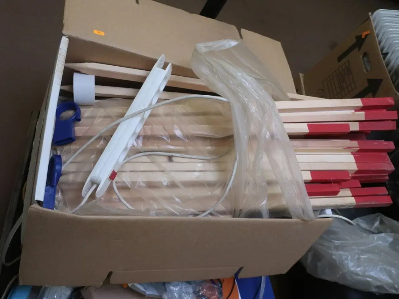 Billede 5 - Div. Værktøj, køkkenting på palle