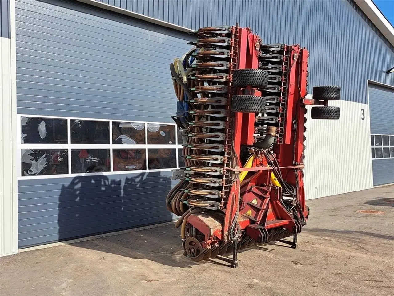 Billede 2 - Vredo ZB3 12068 Der er monteret 2 X 2 støttehjul i front.