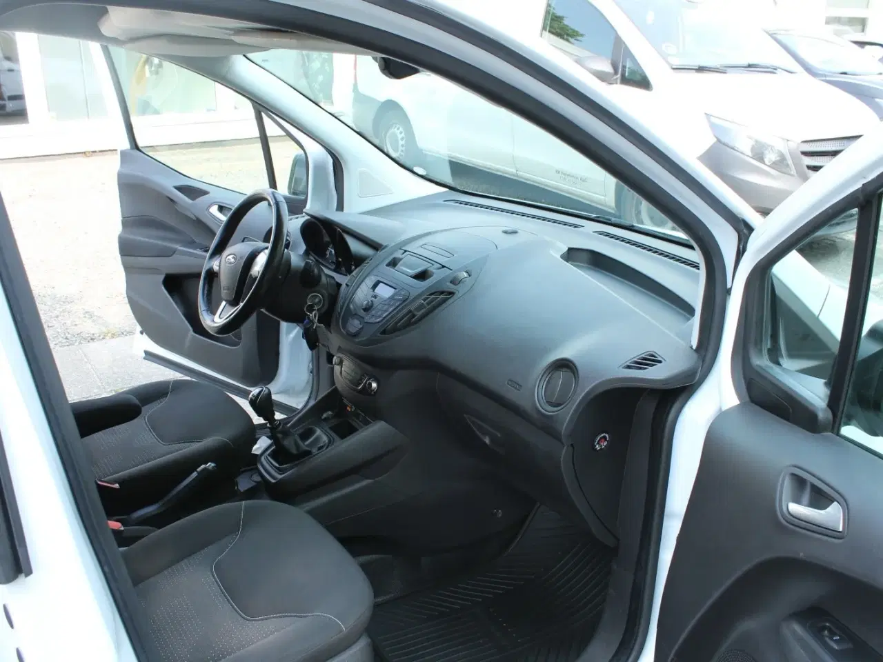 Billede 7 - Ford Transit Courier 1,5 TDCi 75 Ambiente
