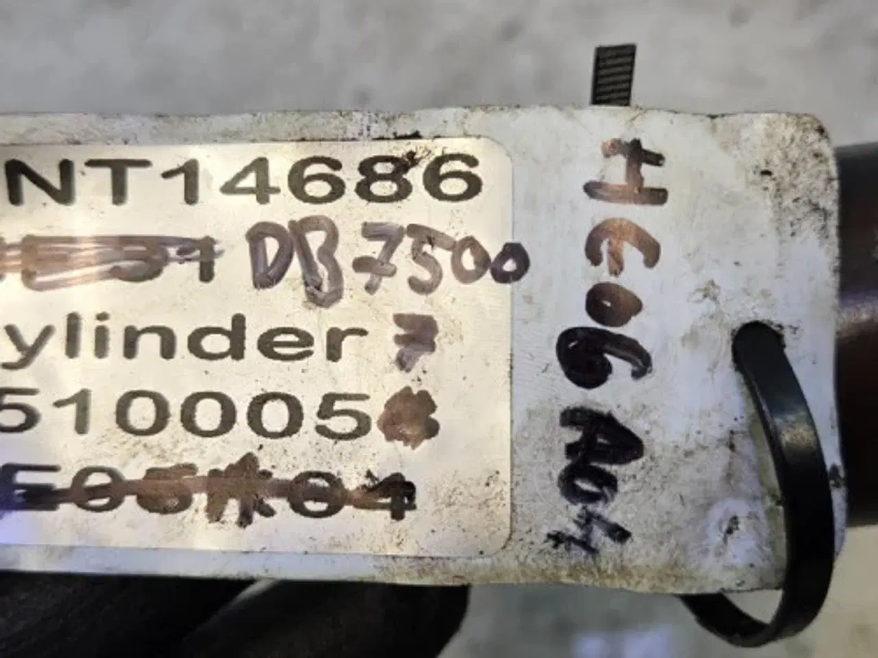 Billede 8 - Dronningborg D7500 Cylinder 45x600 45100057