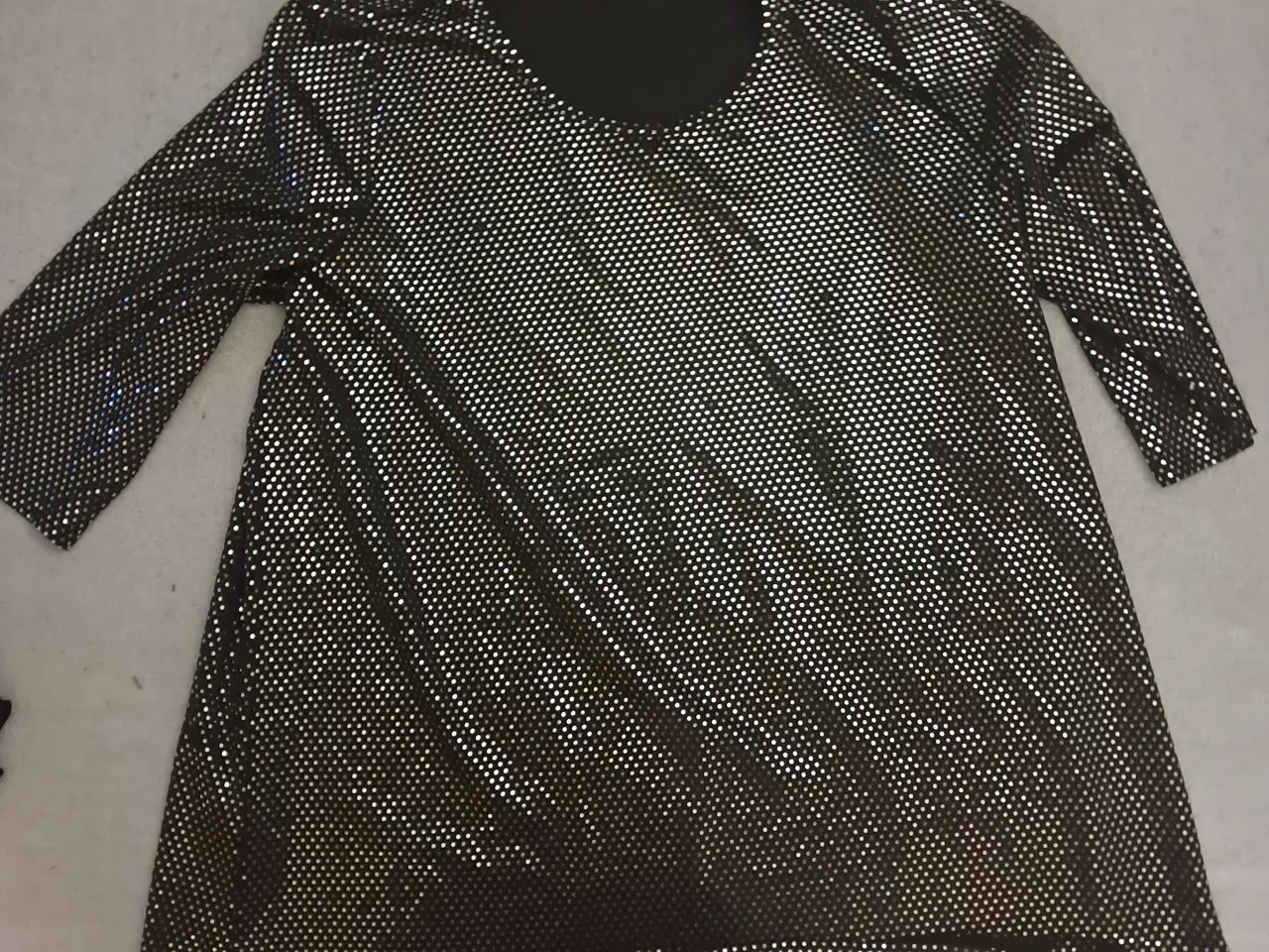 Billede 1 - Pæn bluse 