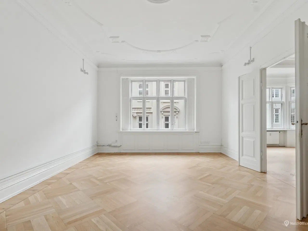 Billede 7 - Kontorlejemål med bolig beliggende i flot ejendom med smukke detaljer