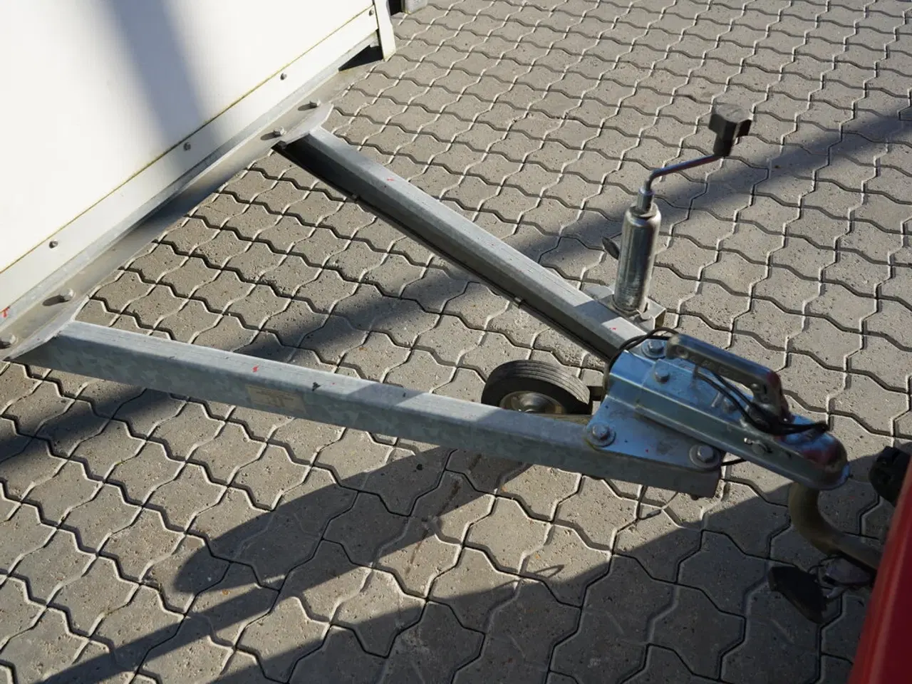 Billede 4 - EU Cargo box trailer ES8647 sælges via auktion.