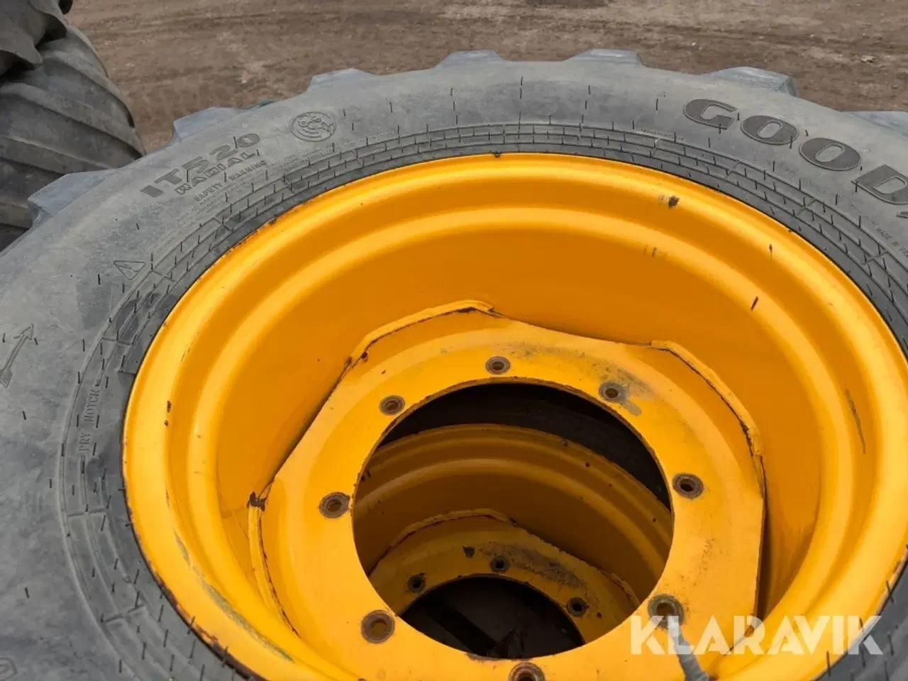 Billede 9 - Landbrugsdæk Goodyear IT520 2 styk