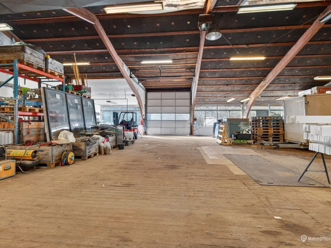 Billede 5 - Funktionelt og isoleret erhvervslejemål med stort udeareal