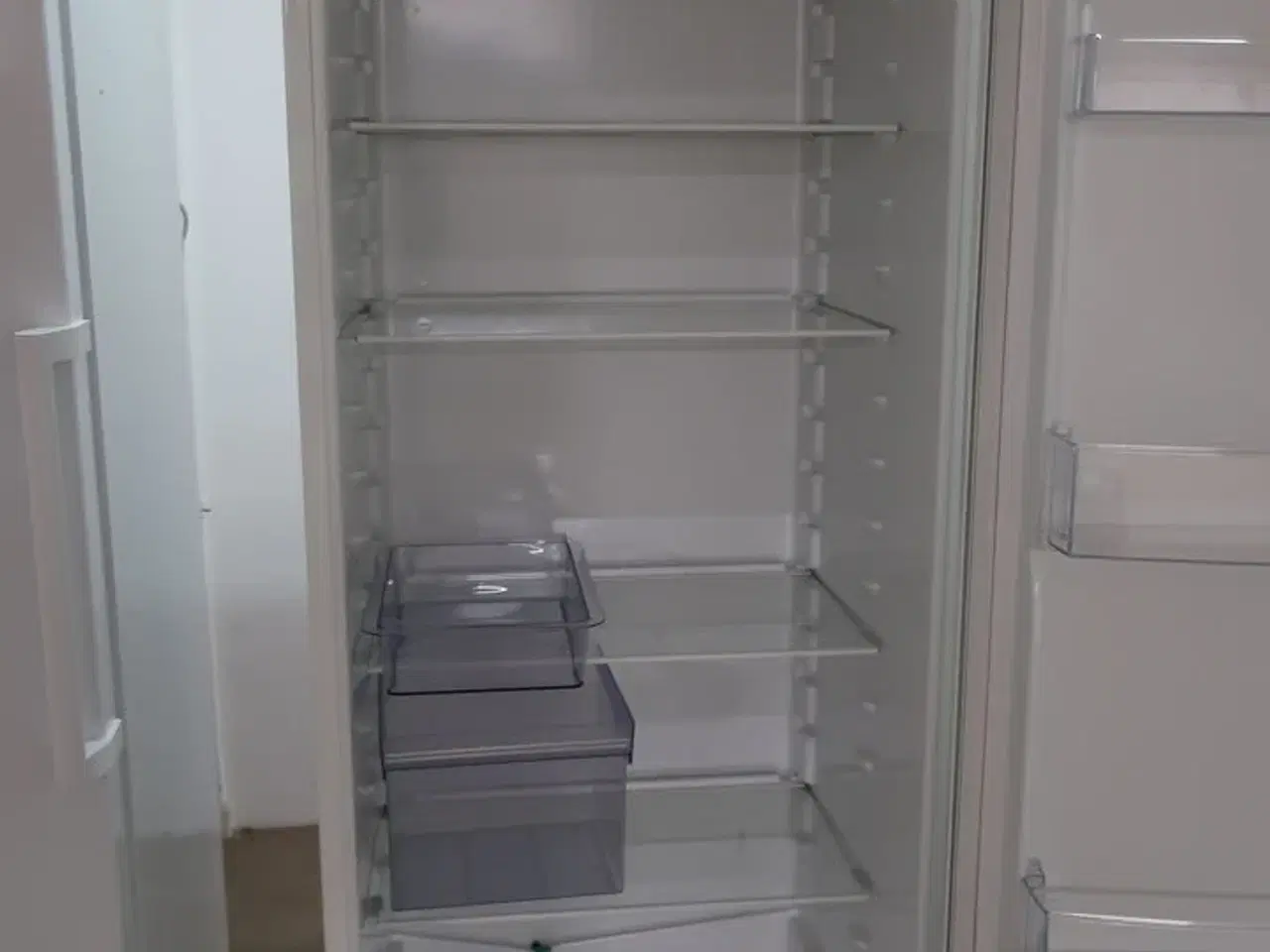 Billede 4 - Køleskab ZANUSSI ZRA40100WA