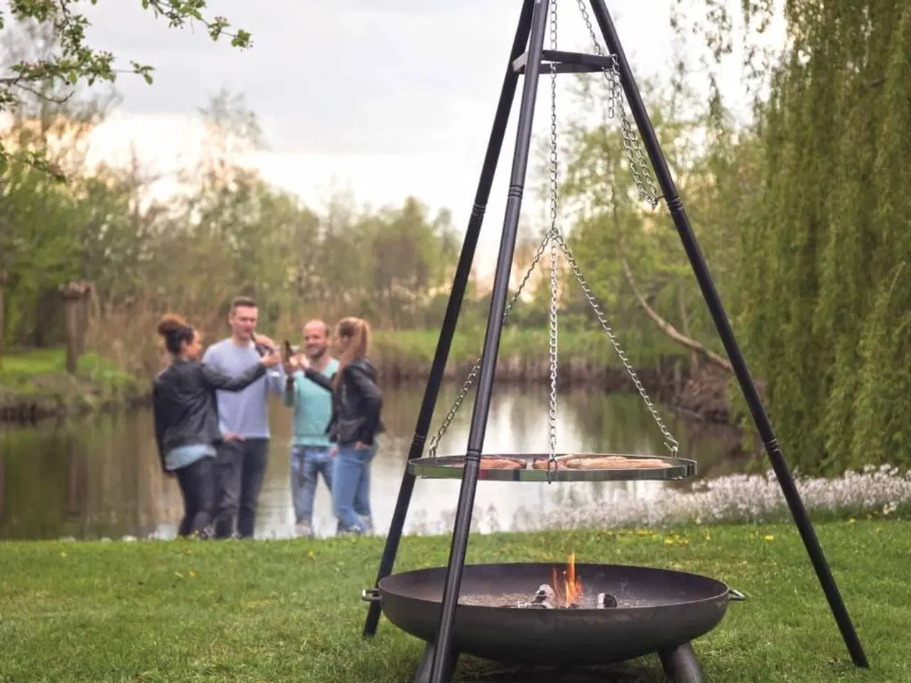 Billede 9 - BBGRILL grill med trefod sort 172 cm BBQ TRIPOD