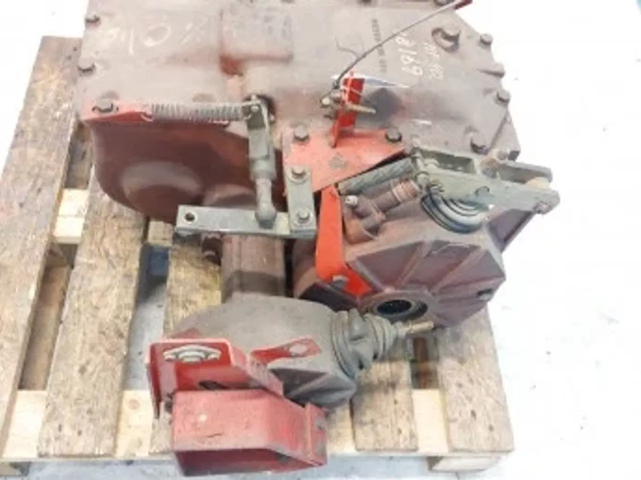 Billede 5 - Massey Ferguson 40 Gearkasse 46148600