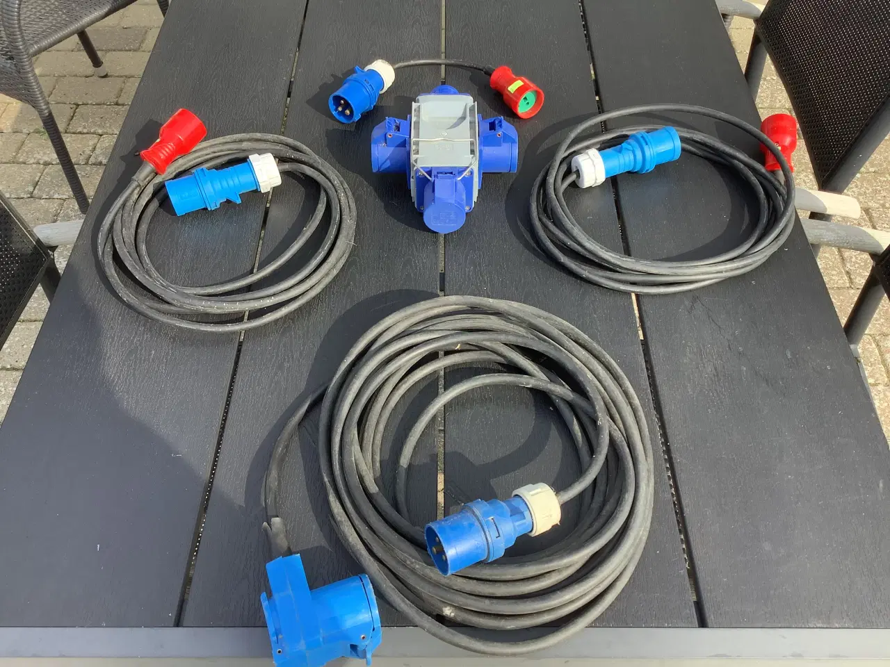 Billede 1 - CEE forlængerledninger og stikdåse sæt til camping