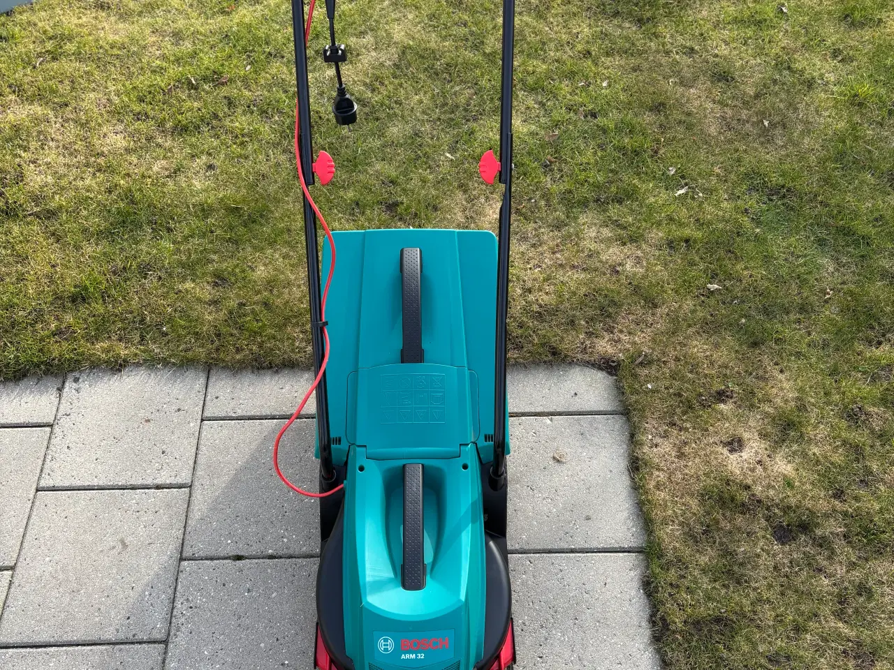 Billede 3 - Bosch ARM 32 el plæneklipper