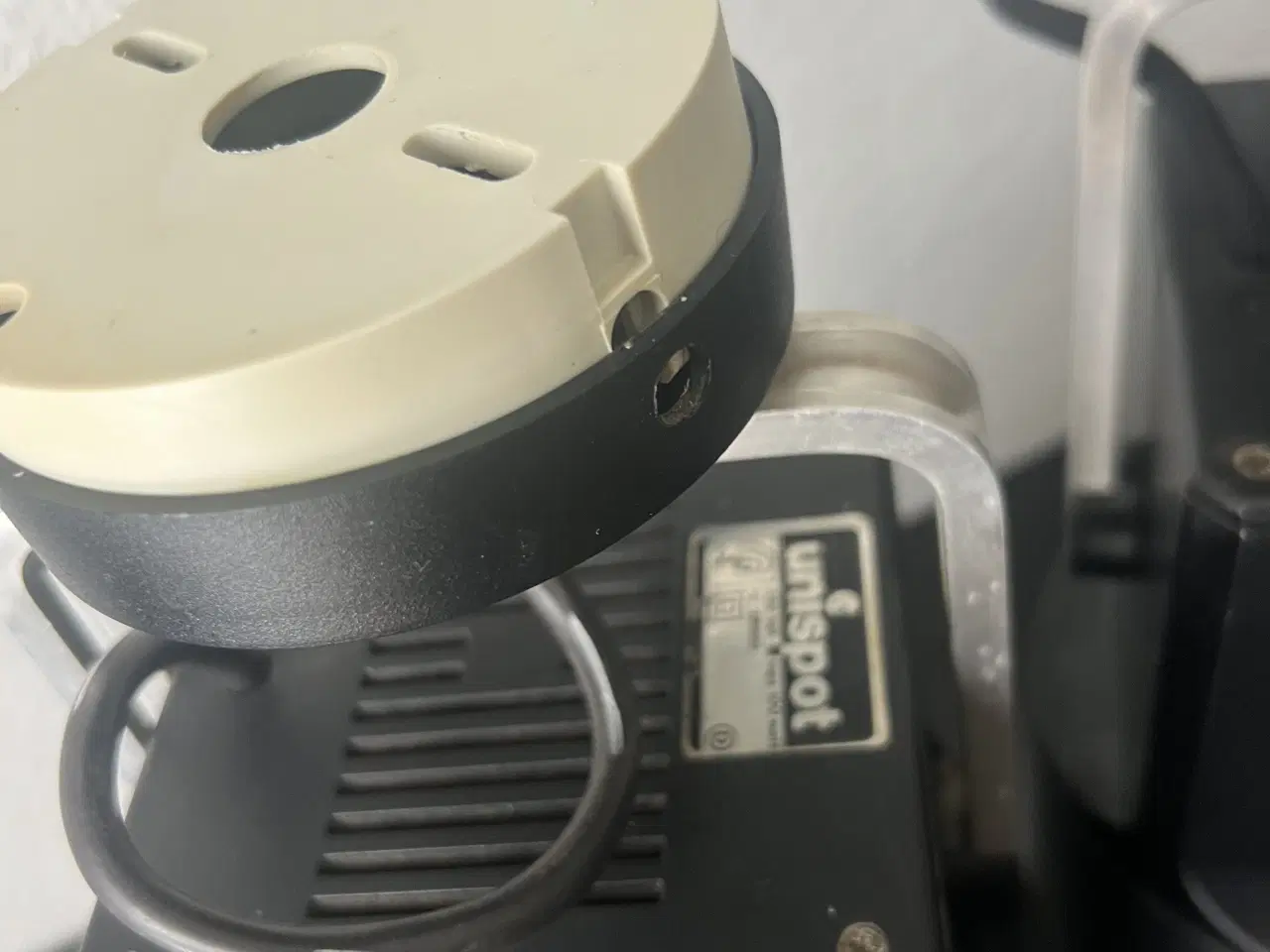 Billede 2 - 2 stk Unispot (Storebror)