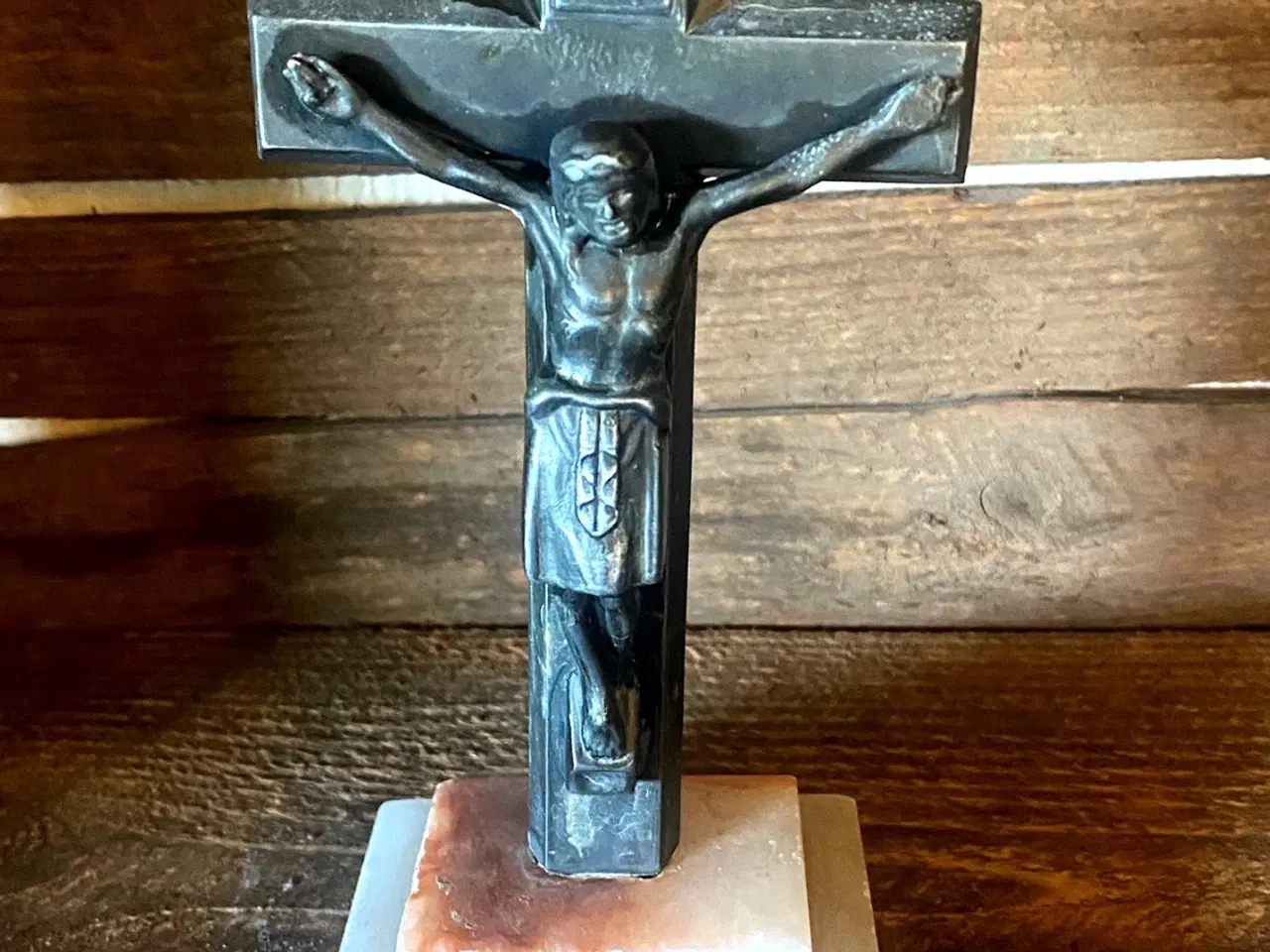 Billede 1 - * Jesus på korset i bronze - på alabastplade