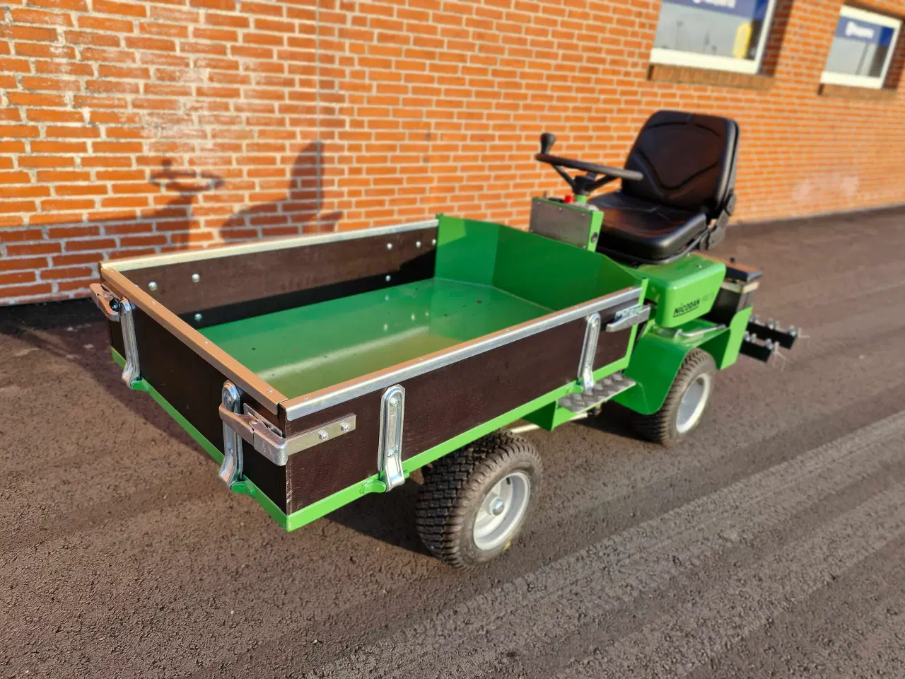 Billede 1 - Nicodan Kirkegårdstruck - Minilaster