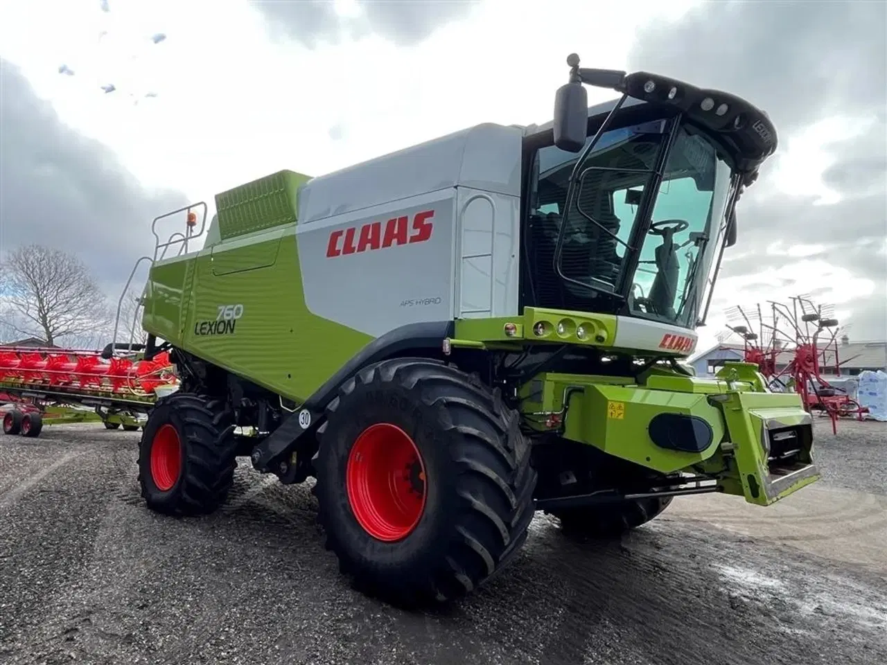 Billede 2 - CLAAS LEXION 760 4WD 30f Vario skærbord