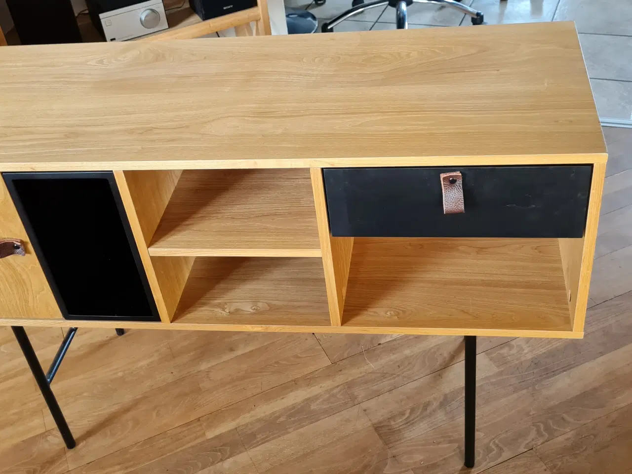 Billede 2 - Dejligt lille skab/komode