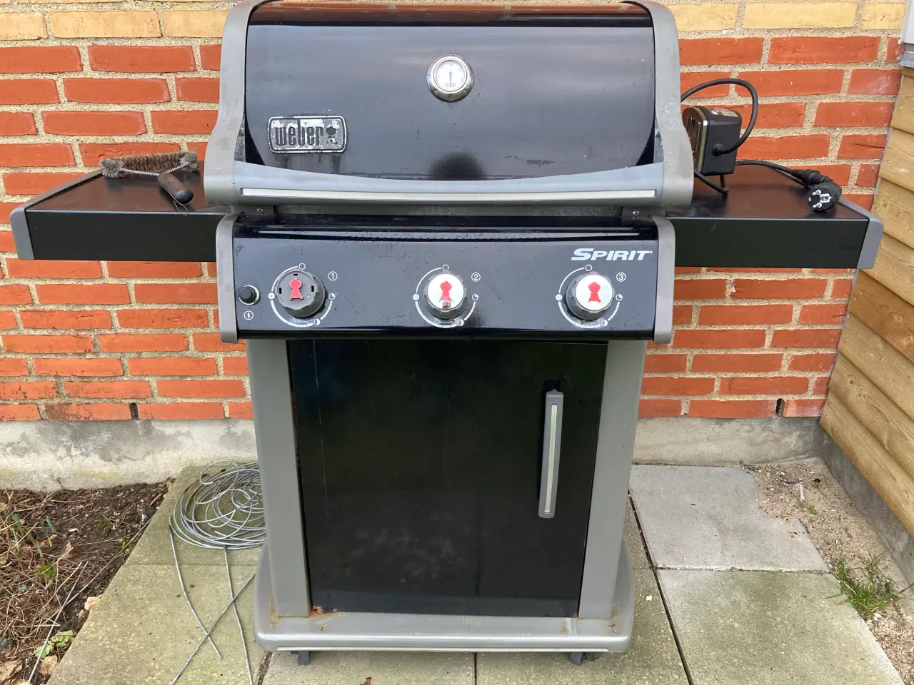 Billede 1 - WEBER gasgrill