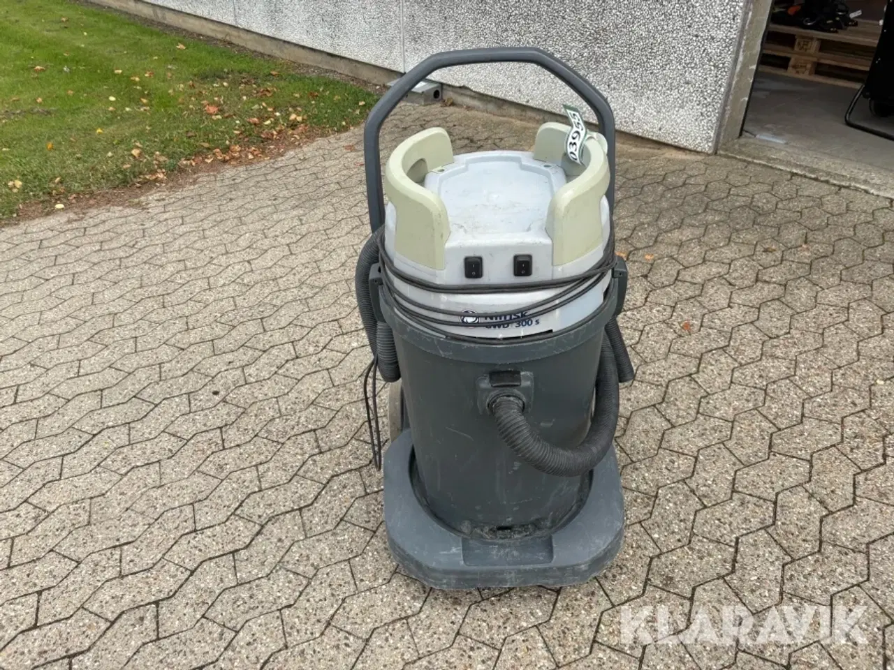 Billede 8 - Våd/tør støvsuger Nilfisk GWD 300s