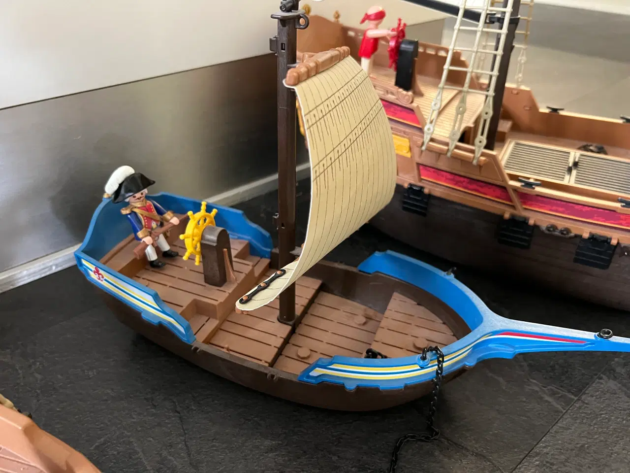 Billede 4 - 3 Playmobil skibe