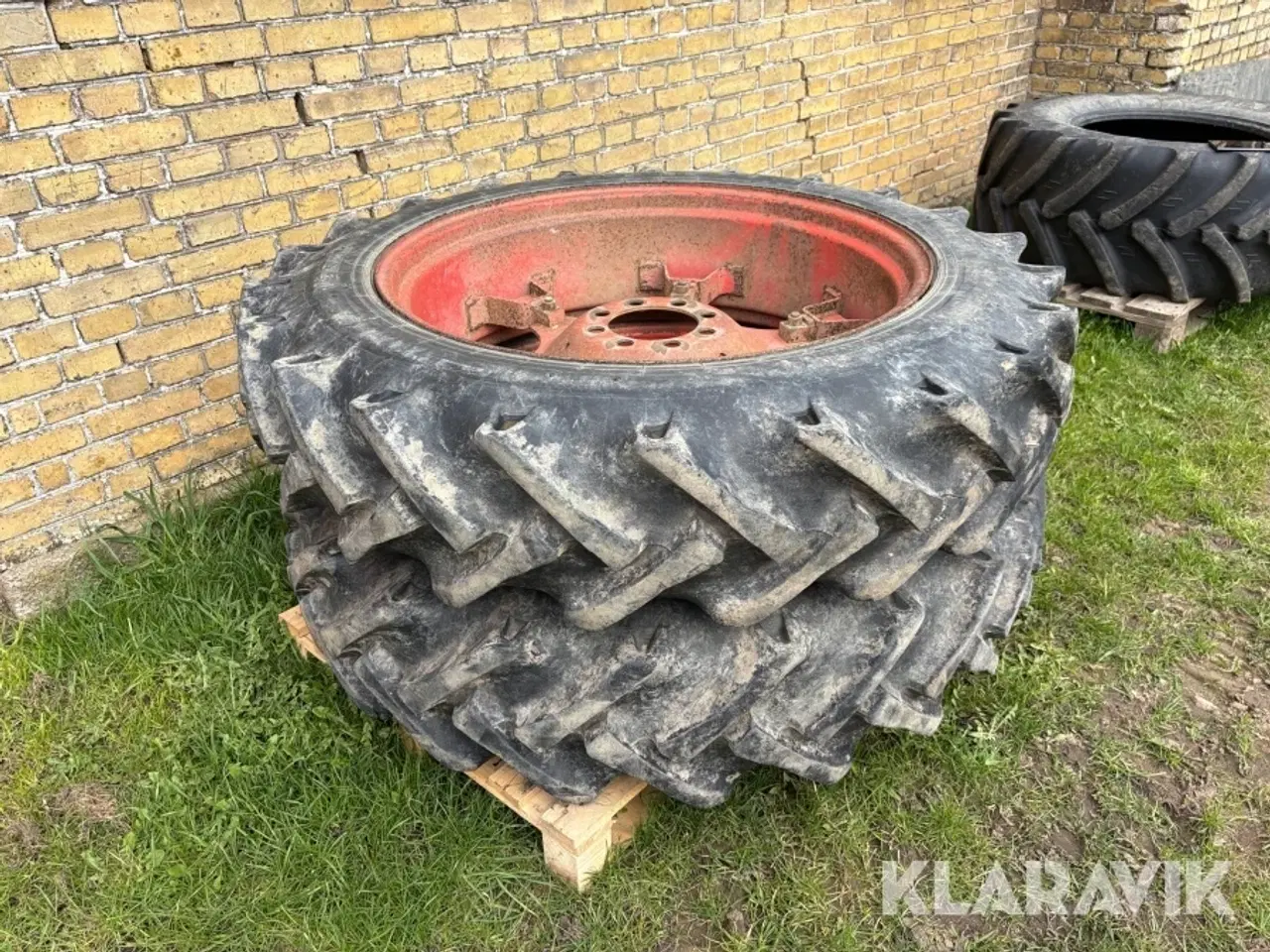 Billede 2 - Traktordæk Alliance 2 styk