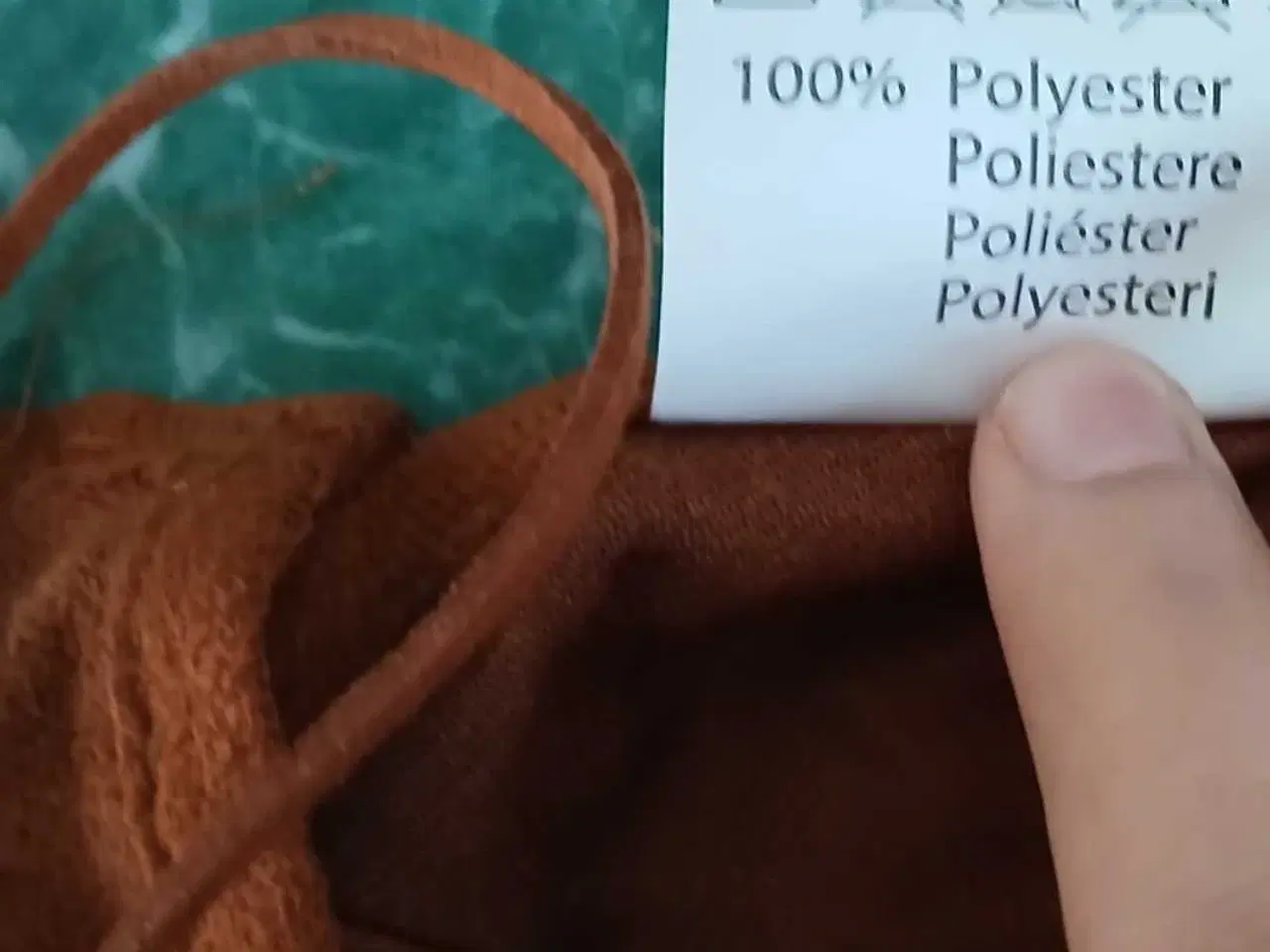 Billede 10 - KOSTUMER TIL SAALG 