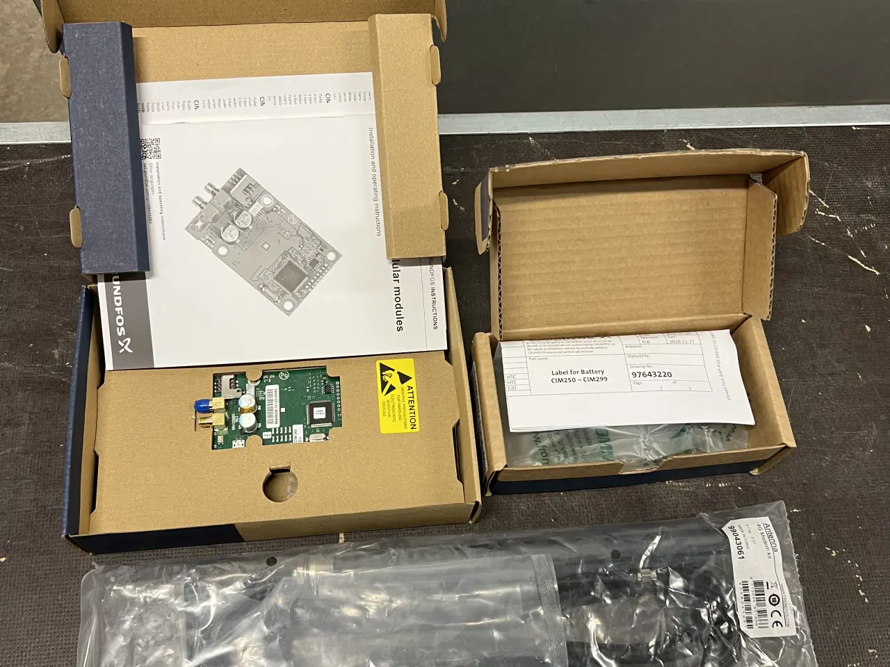 Billede 1 - Grundfos CIM 260 SMS-alarm kitsæt 