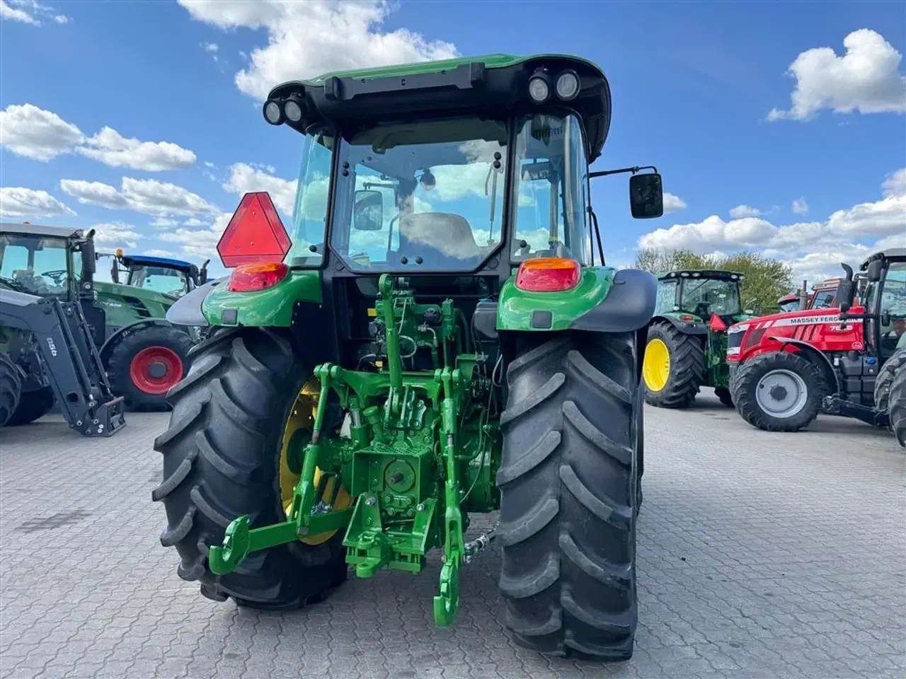 Billede 14 - John Deere 5070M KUN 3400 TIMER!