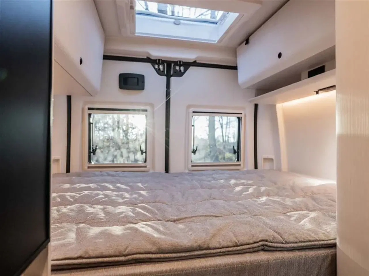 Billede 4 - 2026 - Tourne 6.0 Select aut. gear - Black - 180HK Tournes topmodel