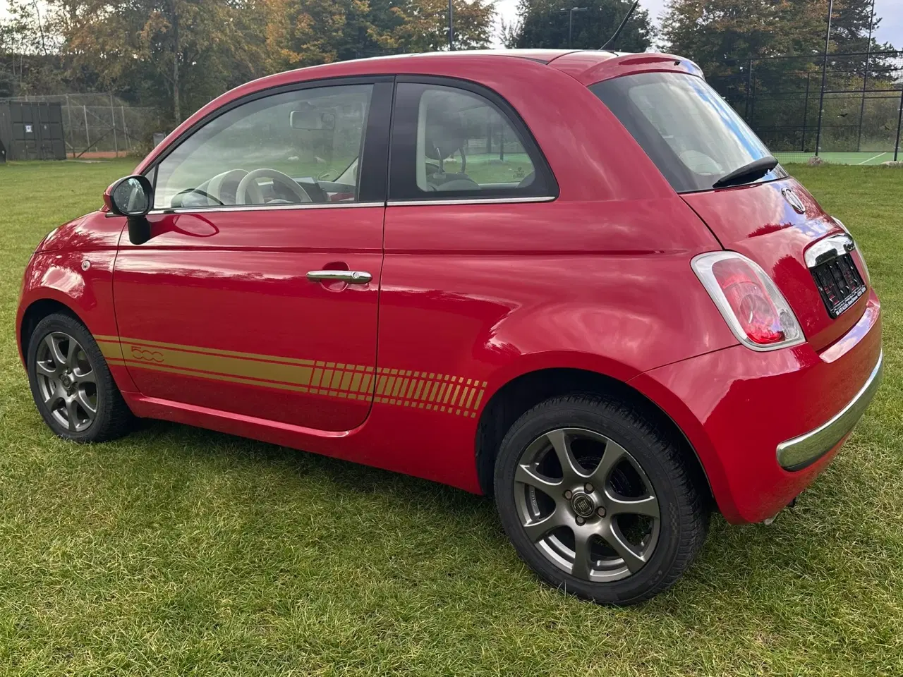 Billede 3 - FLOT Fiat 500 1,2 med glastag.