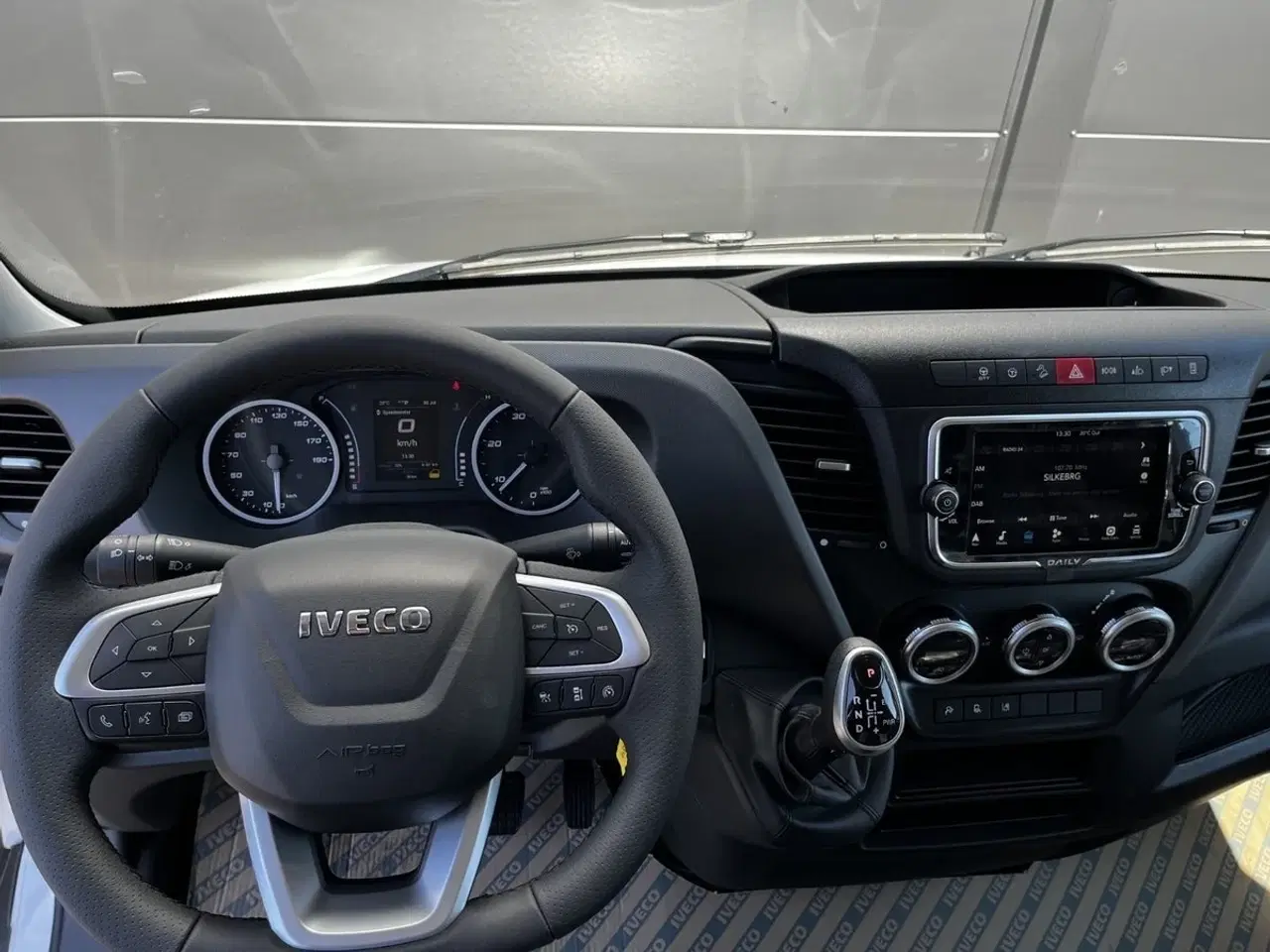 Billede 15 - Iveco Daily 3,0 35S18 12m³ Van AG8