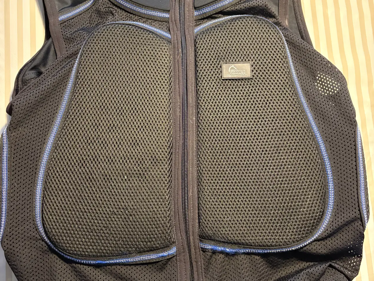 Billede 4 - Sikkerhedsvest. Brugt 3 gange.