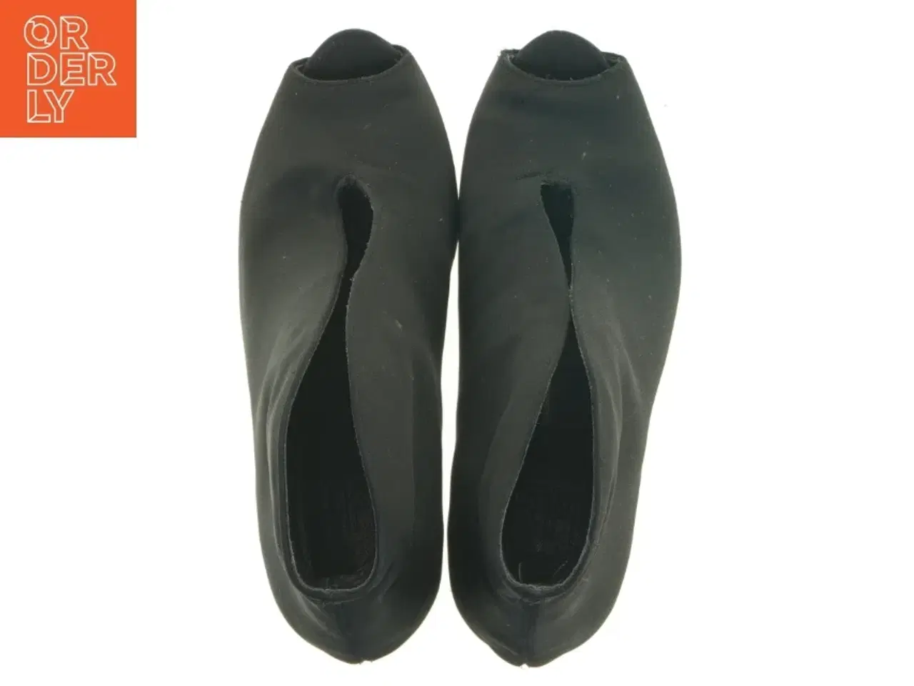 Billede 4 - Sorte ankelstøvler med hæl fra Billi Bi (str. 37)