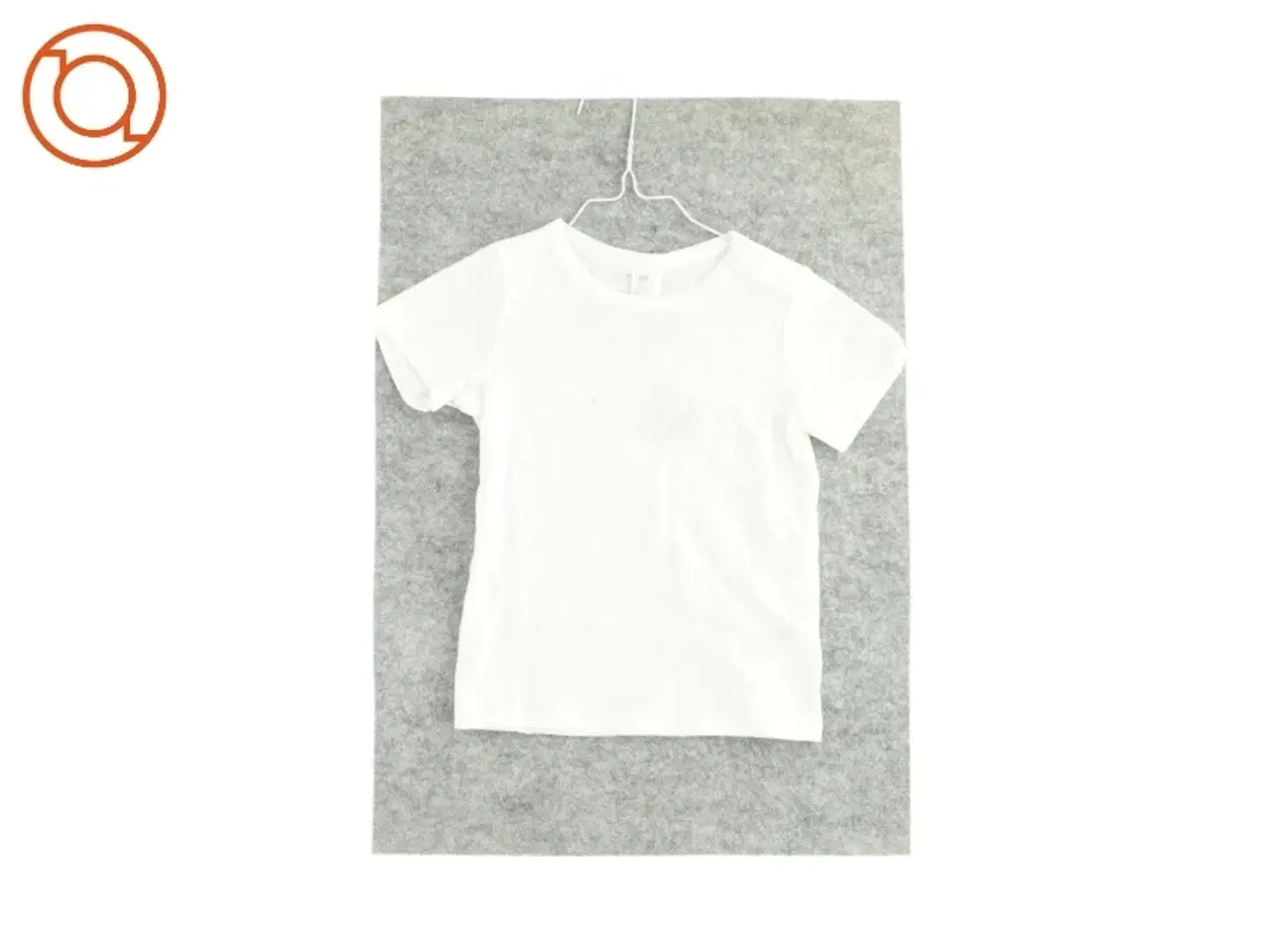 Billede 1 - Hvid T-shirt fra H&M