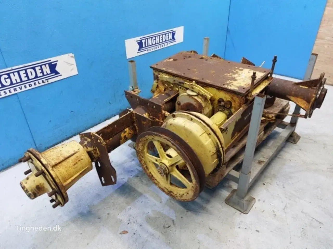 Billede 13 - New Holland M140 Foraksel