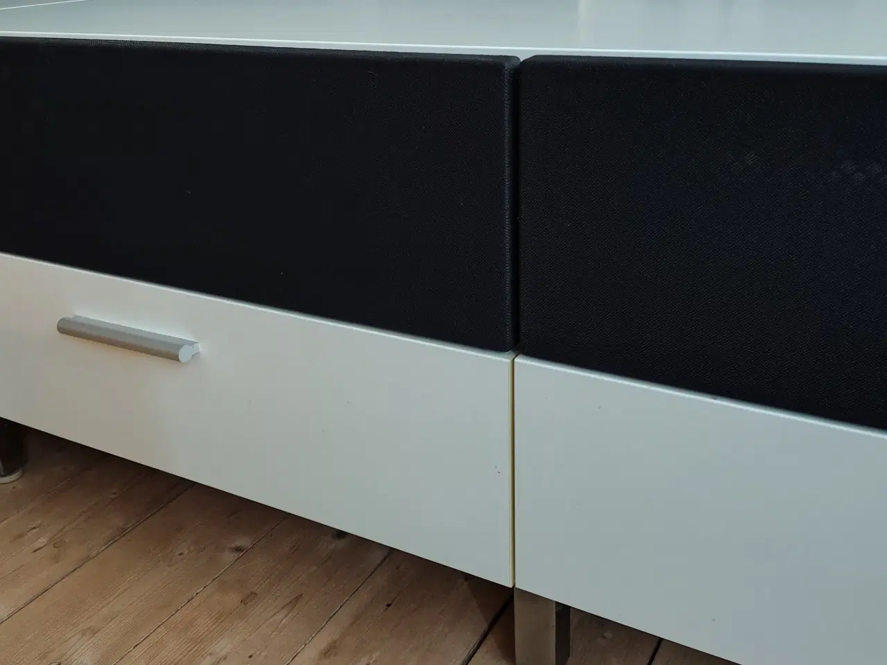 Billede 4 - smukt hi-fi , tv møbel / stereo bænk