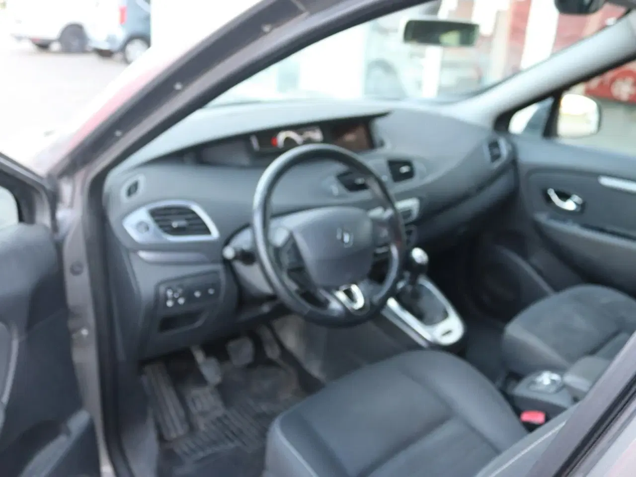Billede 7 - Renault Grand Scenic III 1,6 dCi 130 Bose Edition 7prs