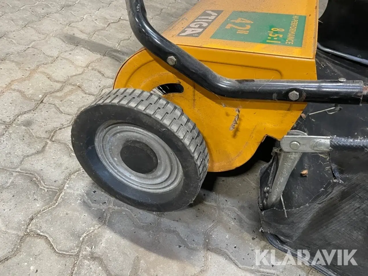 Billede 10 - Græs/løv opsamler Stiga 42’