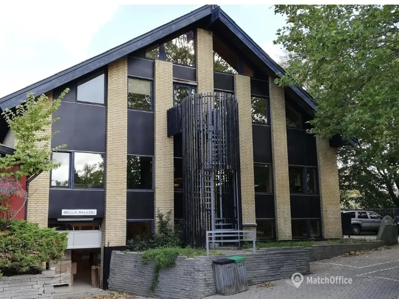 Billede 1 - Fremleje af lager med portadgang og fællesfaciliteter