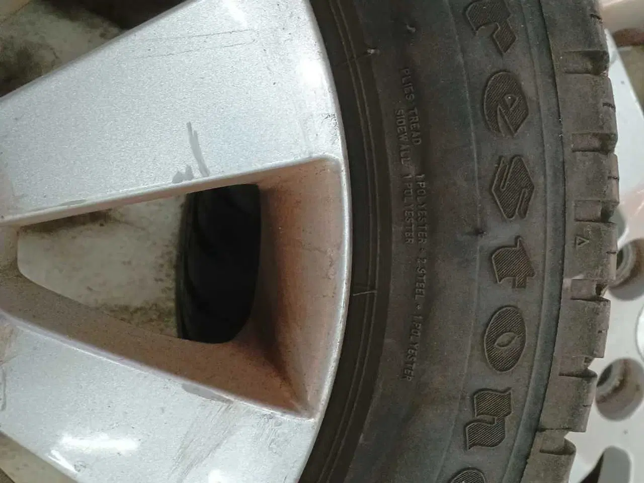 Billede 7 - helårshjul Aygo c1 107