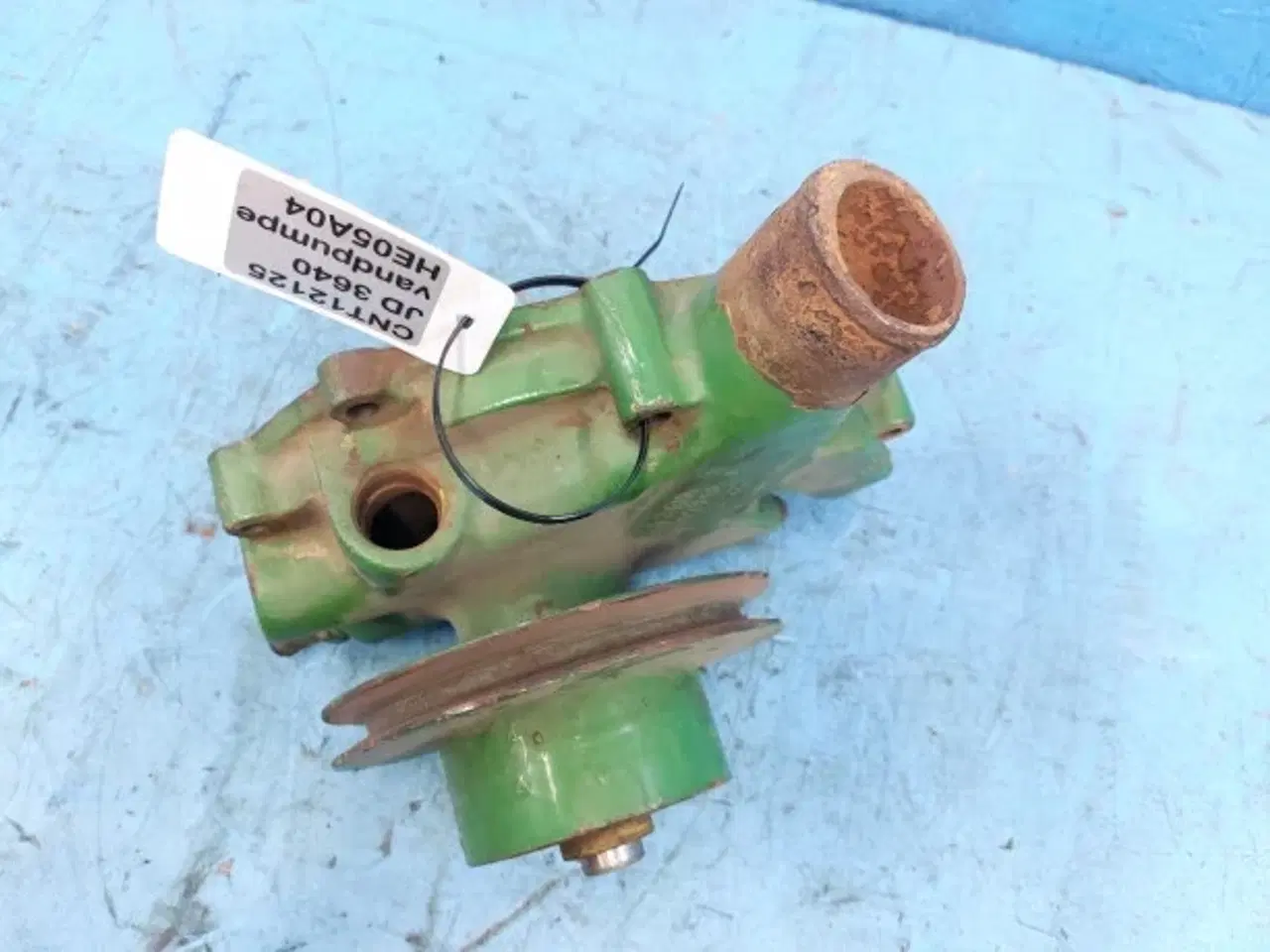 Billede 7 - John Deere 3640 Renoveret Vandpumpe RE18676