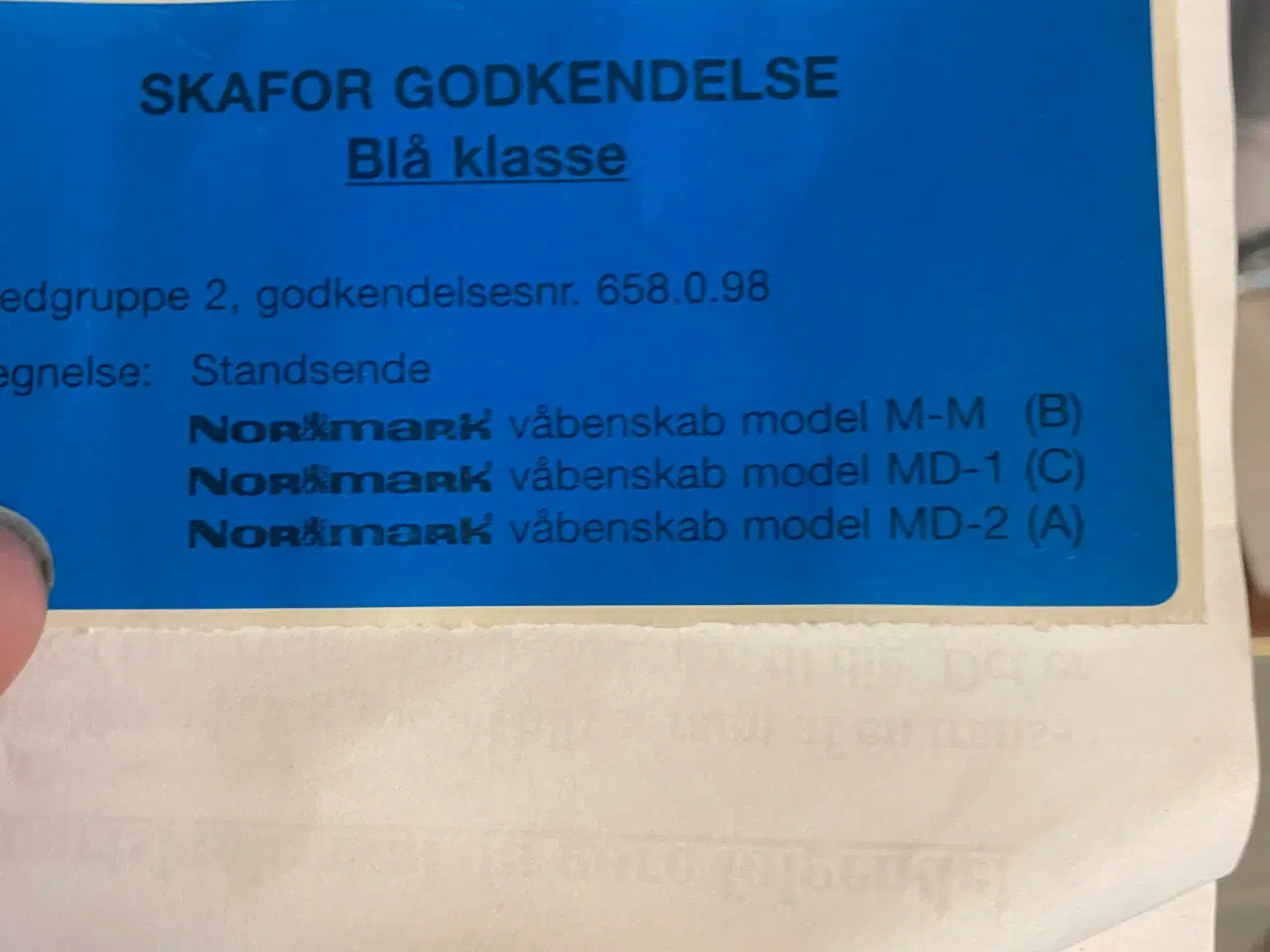 Billede 3 - Våbenskab