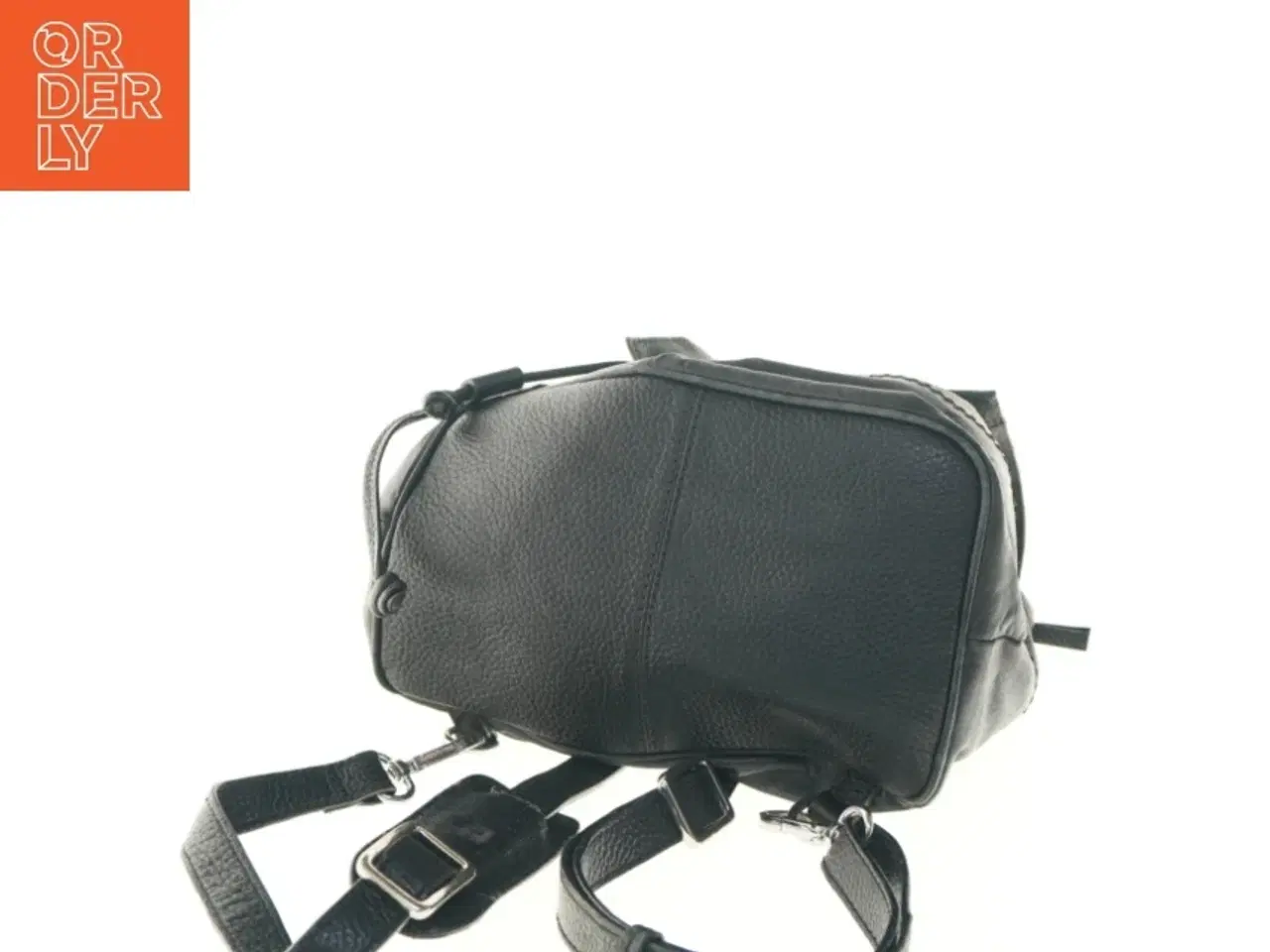 Billede 4 - Sort rygsæk i læder fra 1 One To Notice (str. 35x26x17 cm)