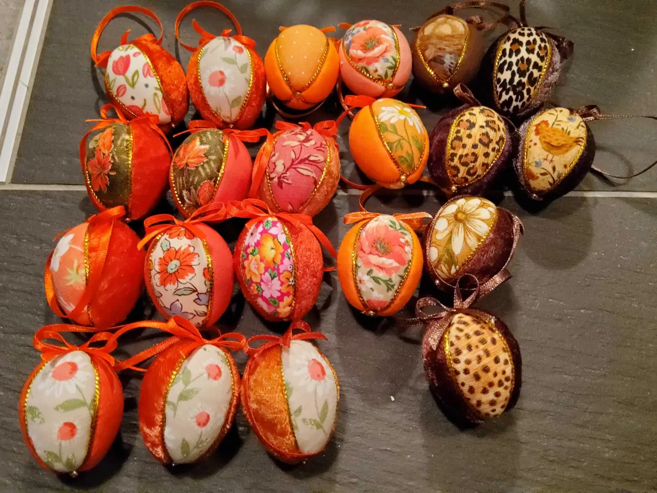 Billede 1 - Påskepynt - troldegrenspynt - påskeæg 