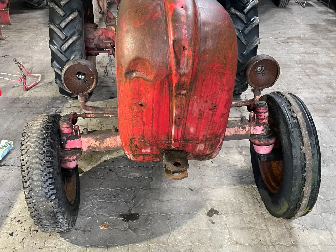 Billede 3 - Porsche traktor 218