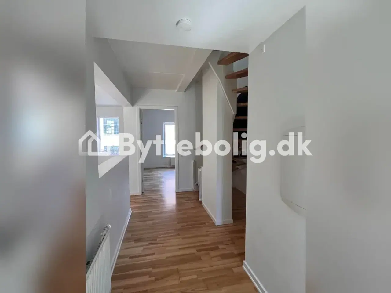 Billede 6 - Flot lejlighed, 2 etager, med 2 ½ soveværelse og køkkenalrum