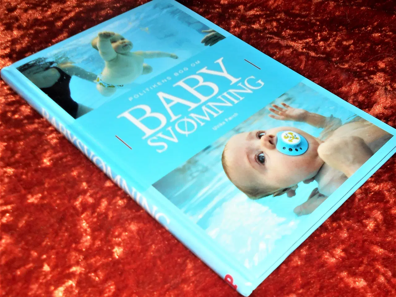 Billede 1 -  Politikens bog om babysvømning, Ulrika Færch