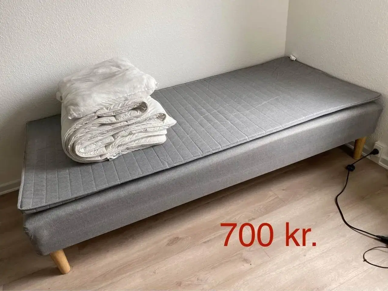 Billede 1 - IKEA bed with duvet and pillow