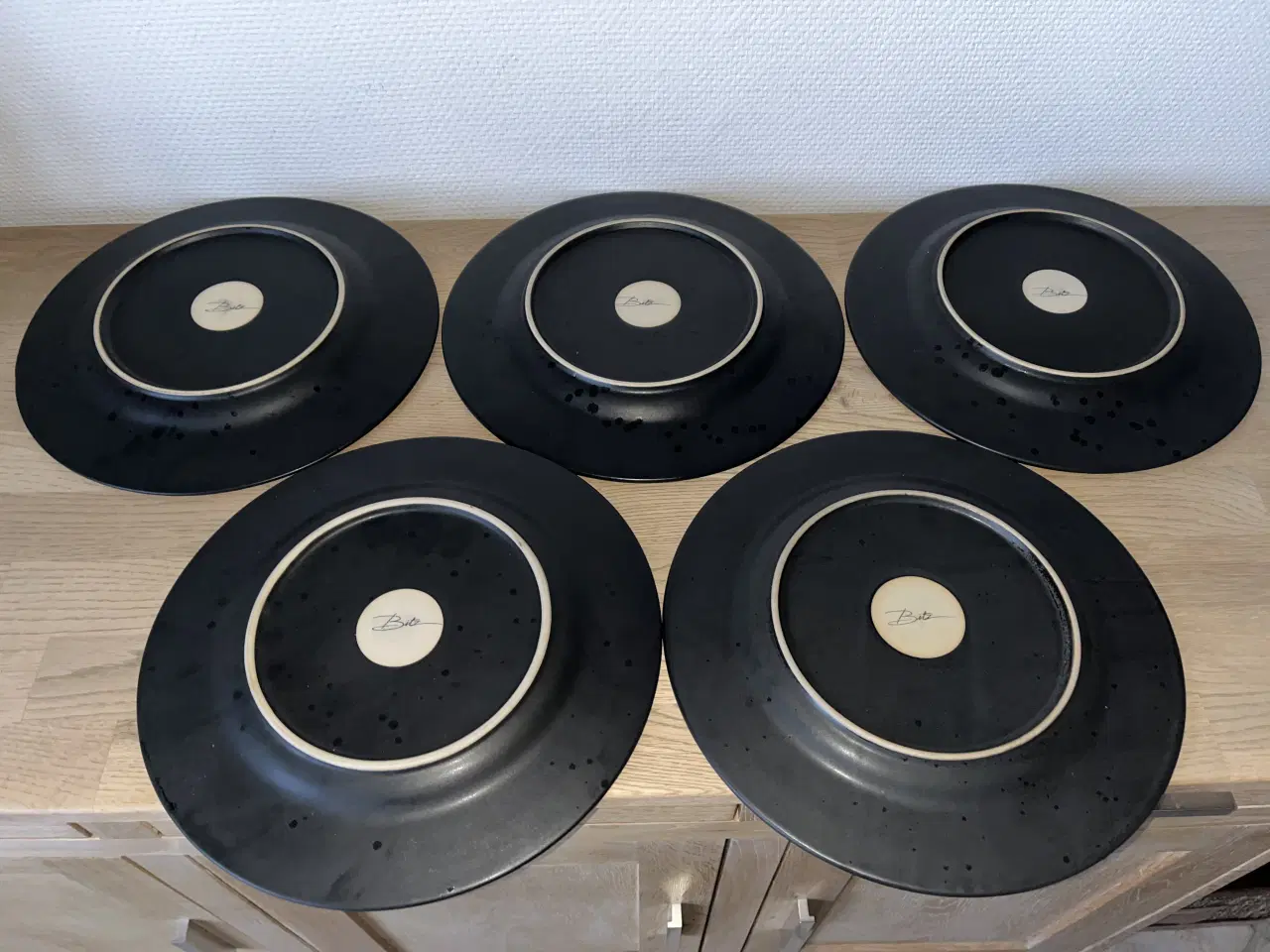 Billede 2 - Bitz flade tallerkener - Ø: 27 cm.