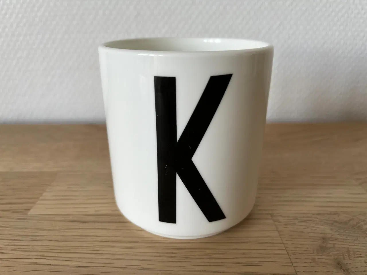 Billede 1 - Design Letters kop - K